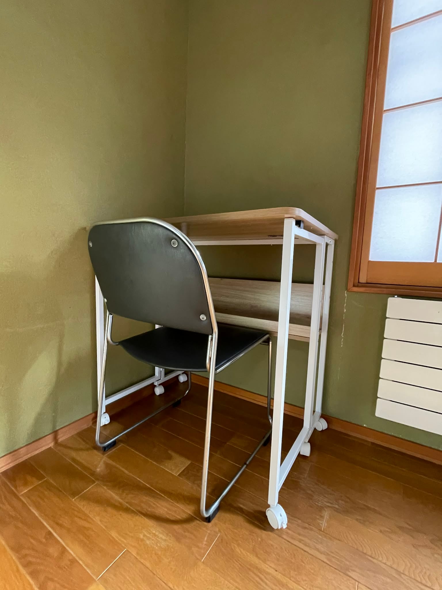 Room 3 (4 people)