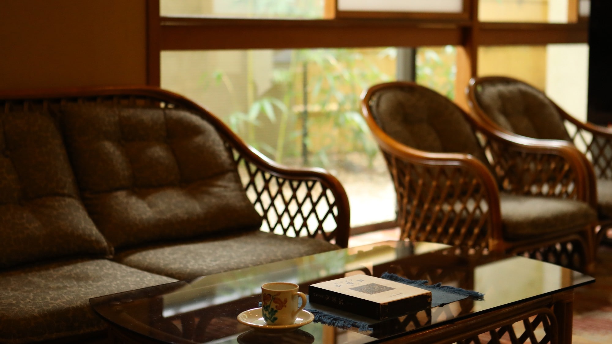 ■ At a hot spring inn, your heart and body are relaxed