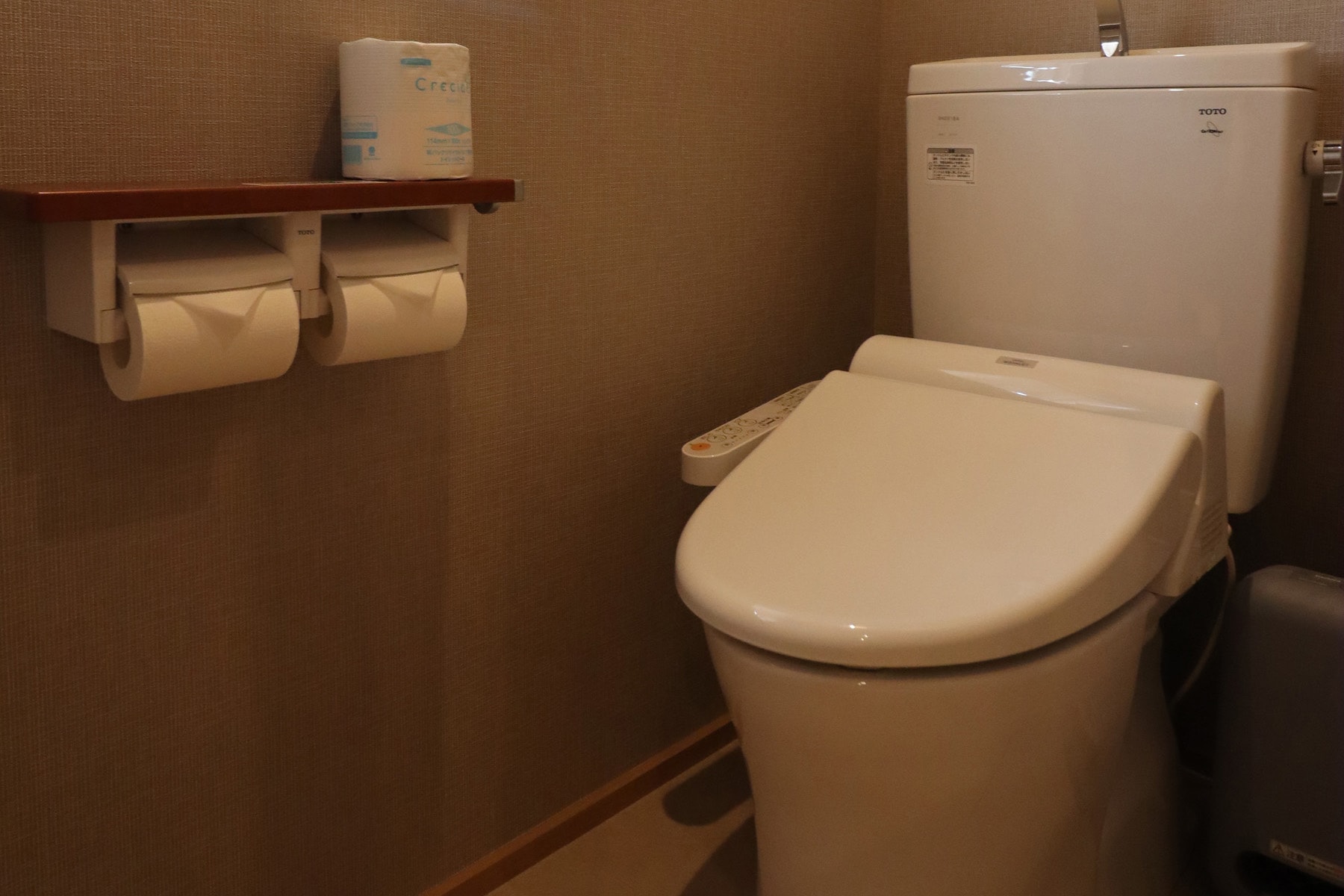 Standard Plus Toilet - 127