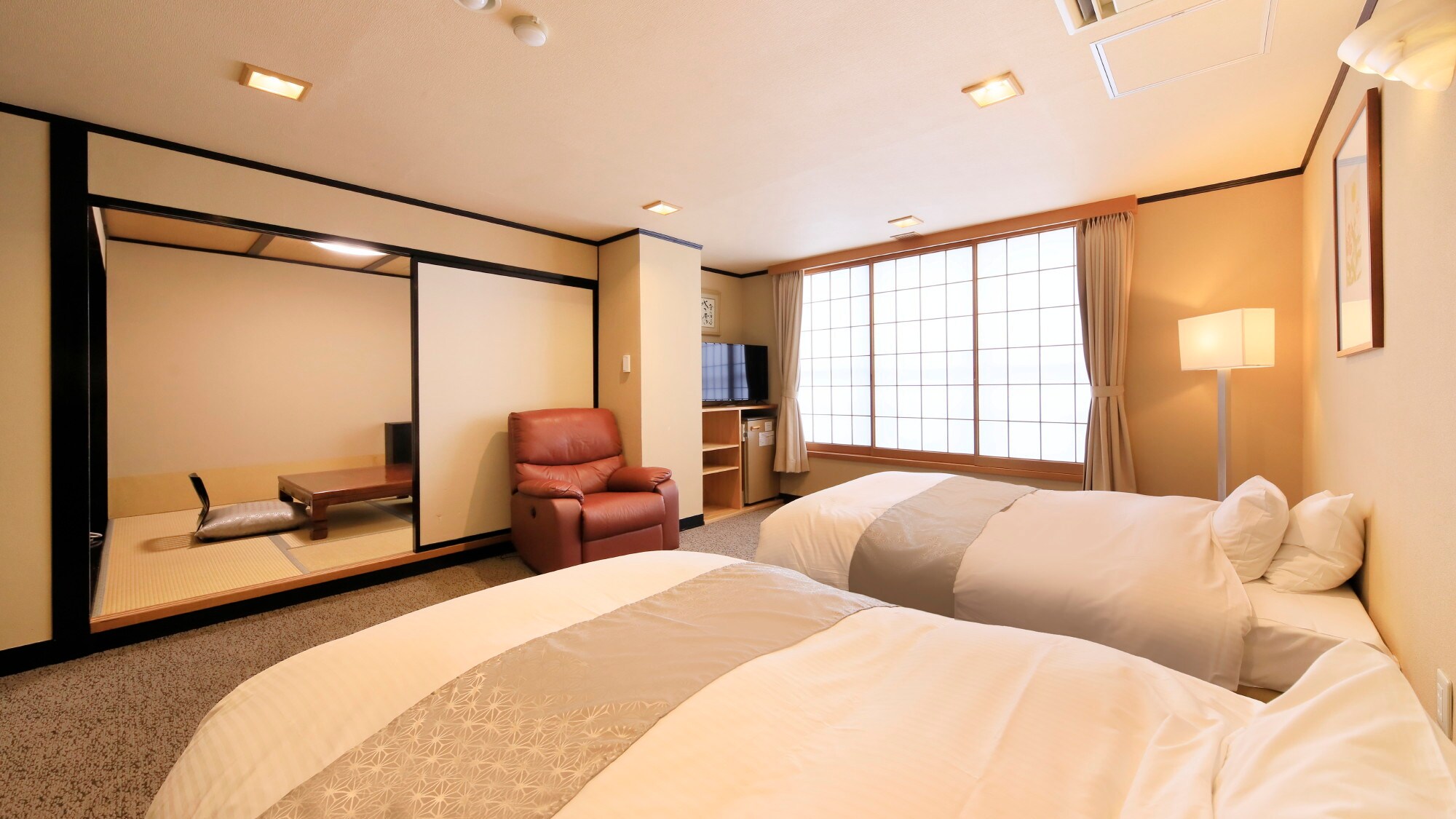 Kamar bergaya Jepang-Barat