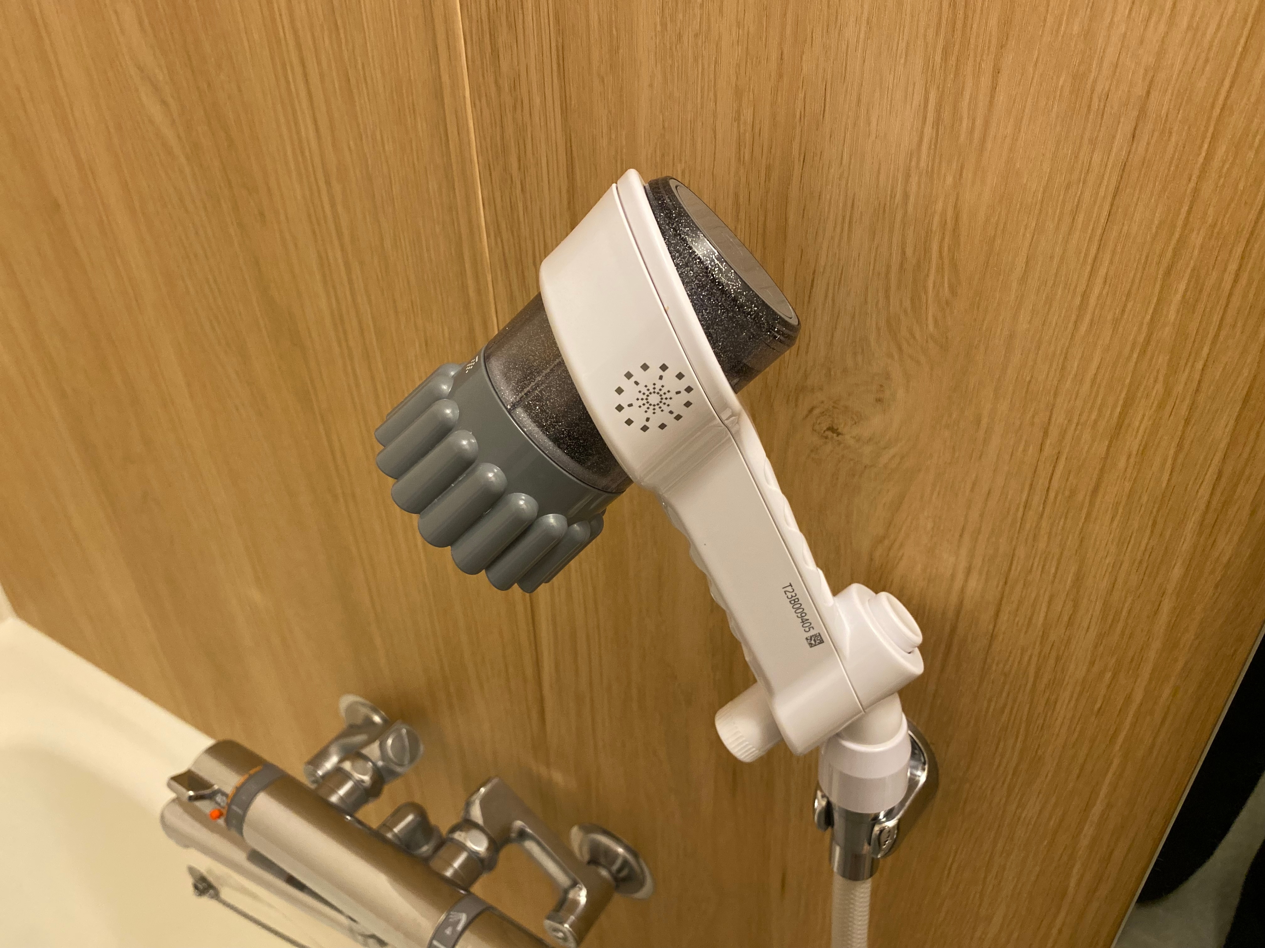 The shower in the bath of the guest room uses "Miracle".