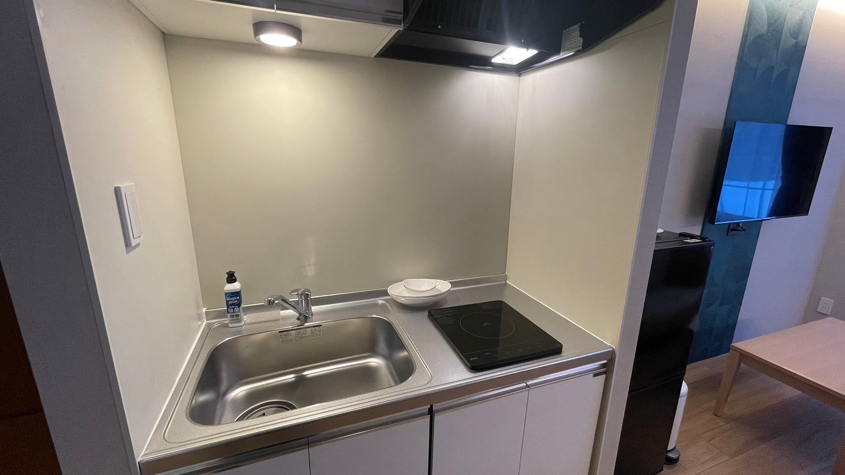 Deluxe Twin (with kitchen)