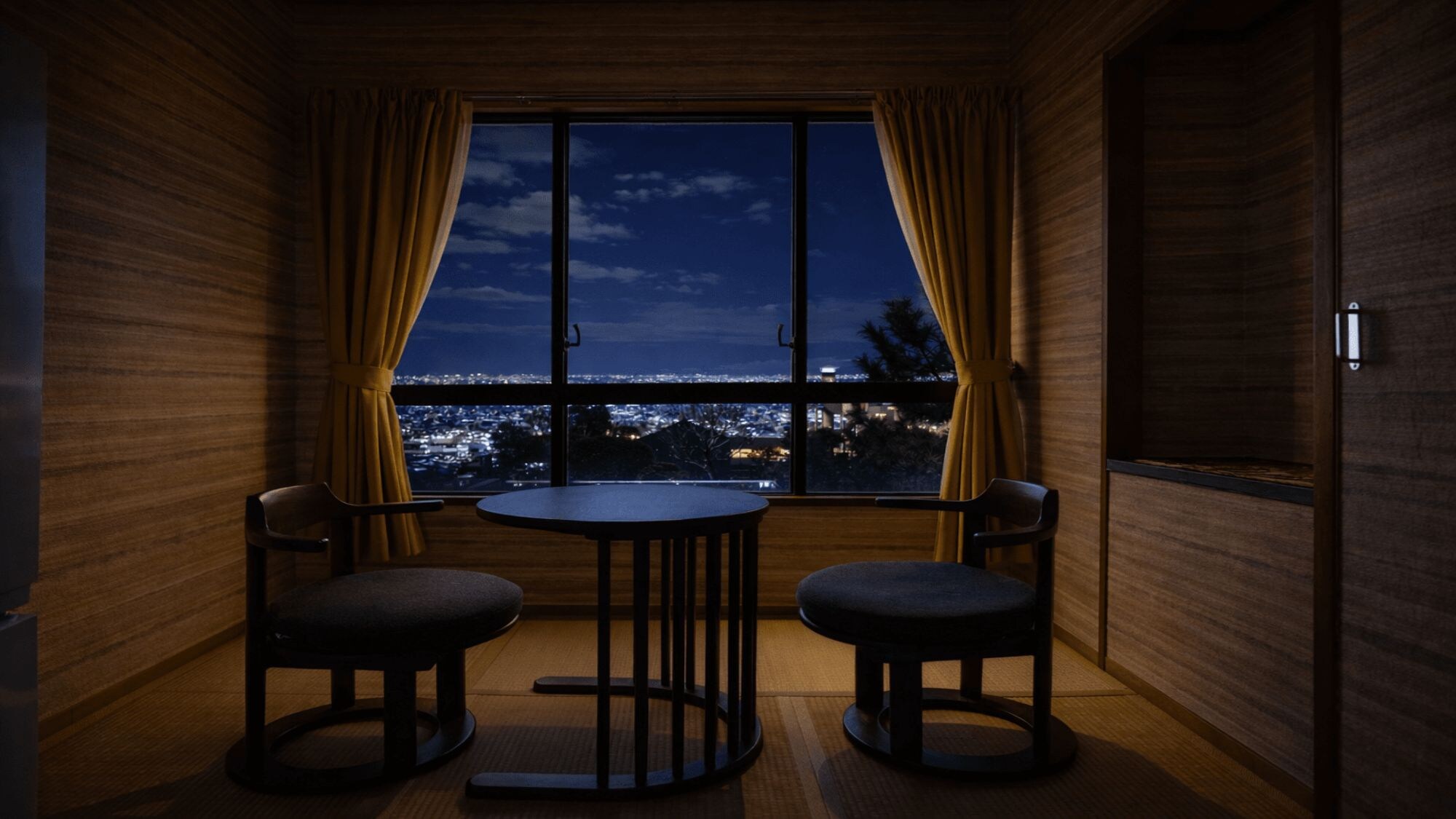 North Building 5F [Stone Quarry Village Floor] Room 501 Japanese-style room, with a view of the night scenery
