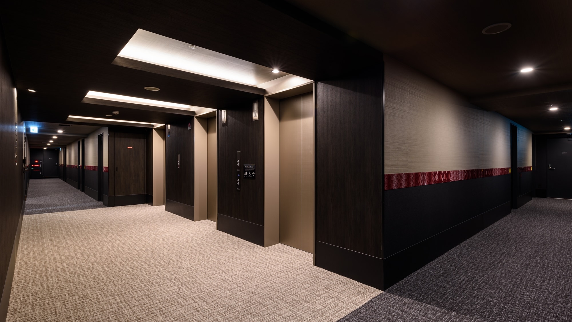 โถงลิฟต์