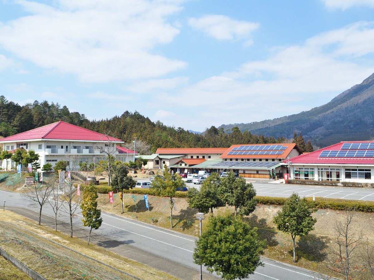 [Roadside Station Toyohira Dongurimura] 這是一個住宿式的道路休息站，裡面裝滿了♪你可以玩♪你可以留下來♪你可以體驗♪