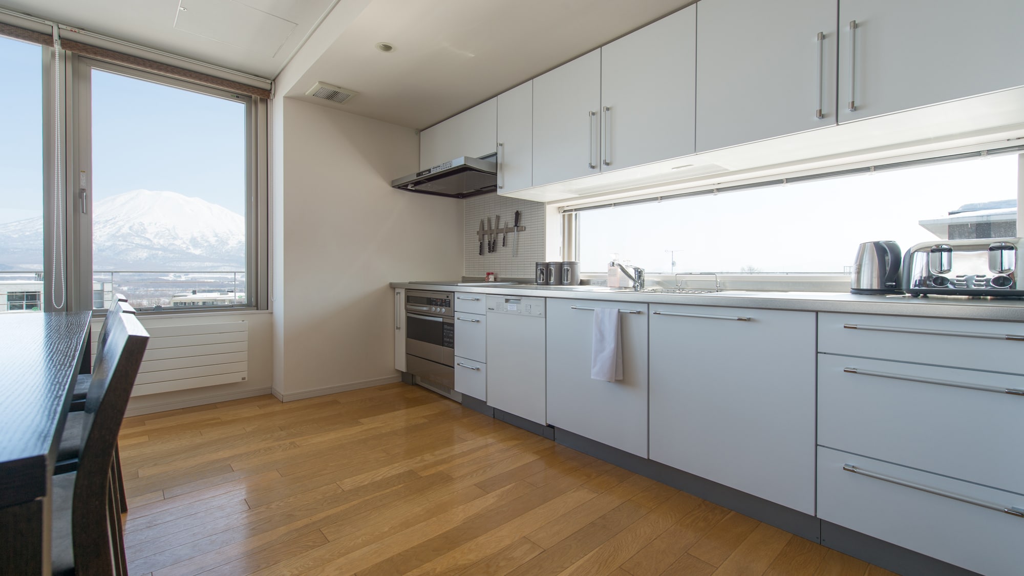 [Penthouse] Kitchen