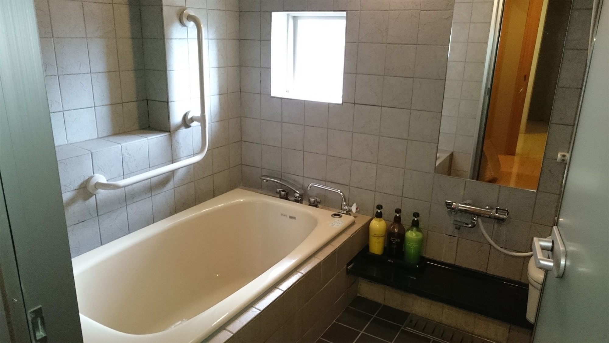 ■Ruang khusus (kamar mandi)
