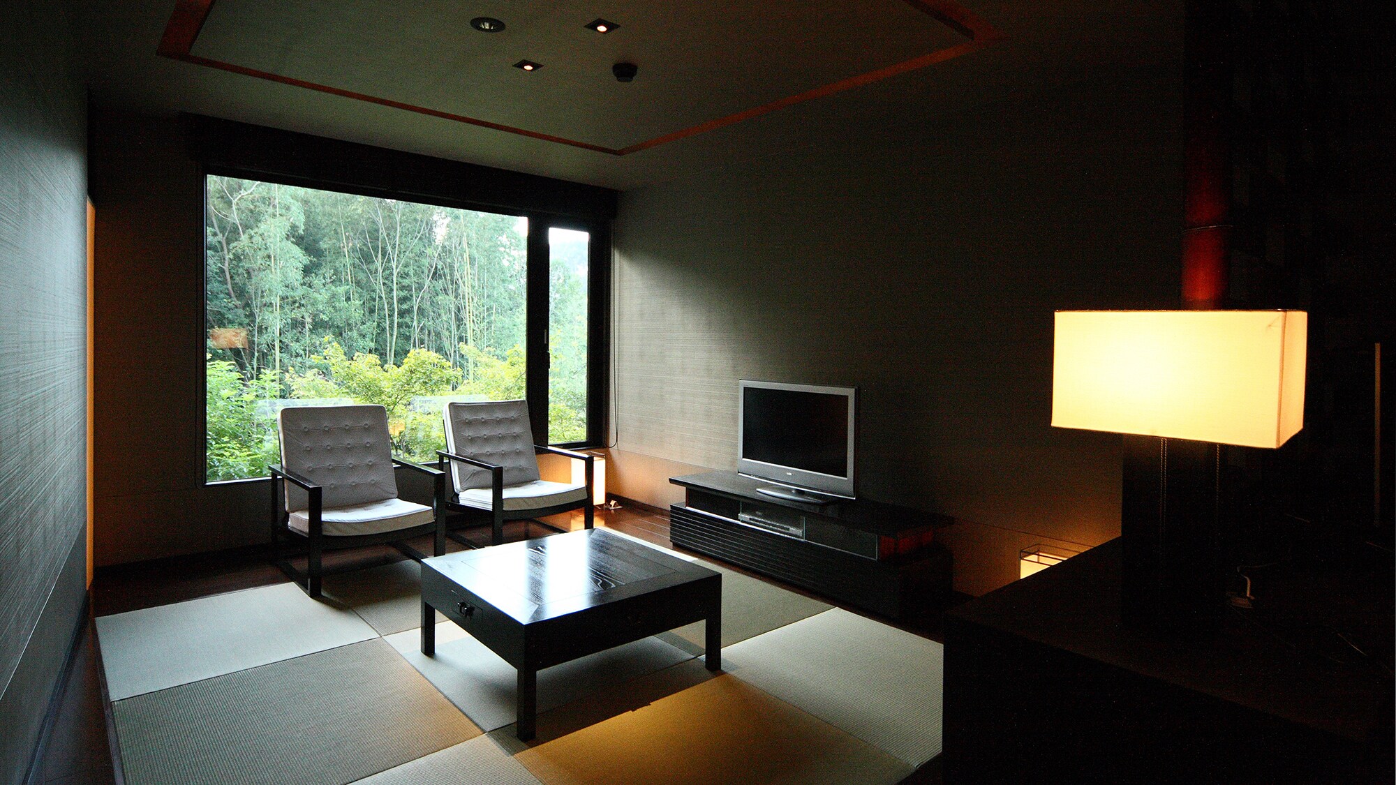 [Oriental Modern-215-] ≪Gensen Uchiyu≫