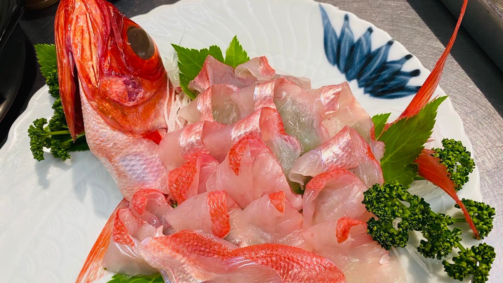 Menu rekomendasi Hareya! ! Rencana shabu-shabu ikan kakap bermata emas! Enak sekali...