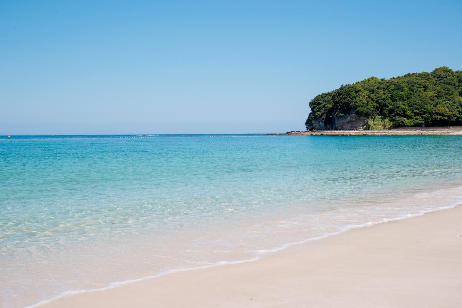 Pantai Shirahama