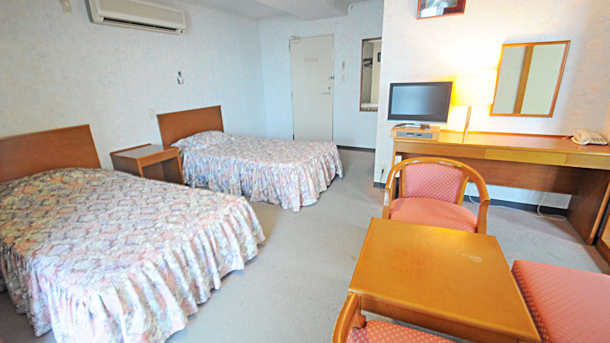 [Family Japanese-Western Room]