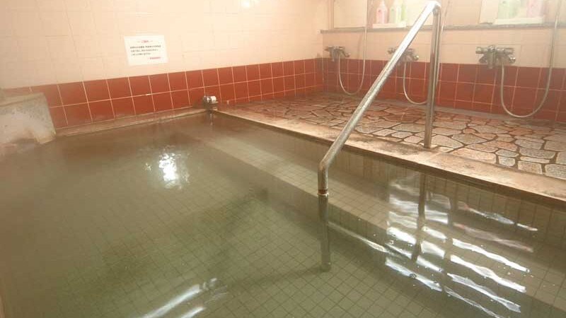 *室内浴池/享受彻底温暖的温泉