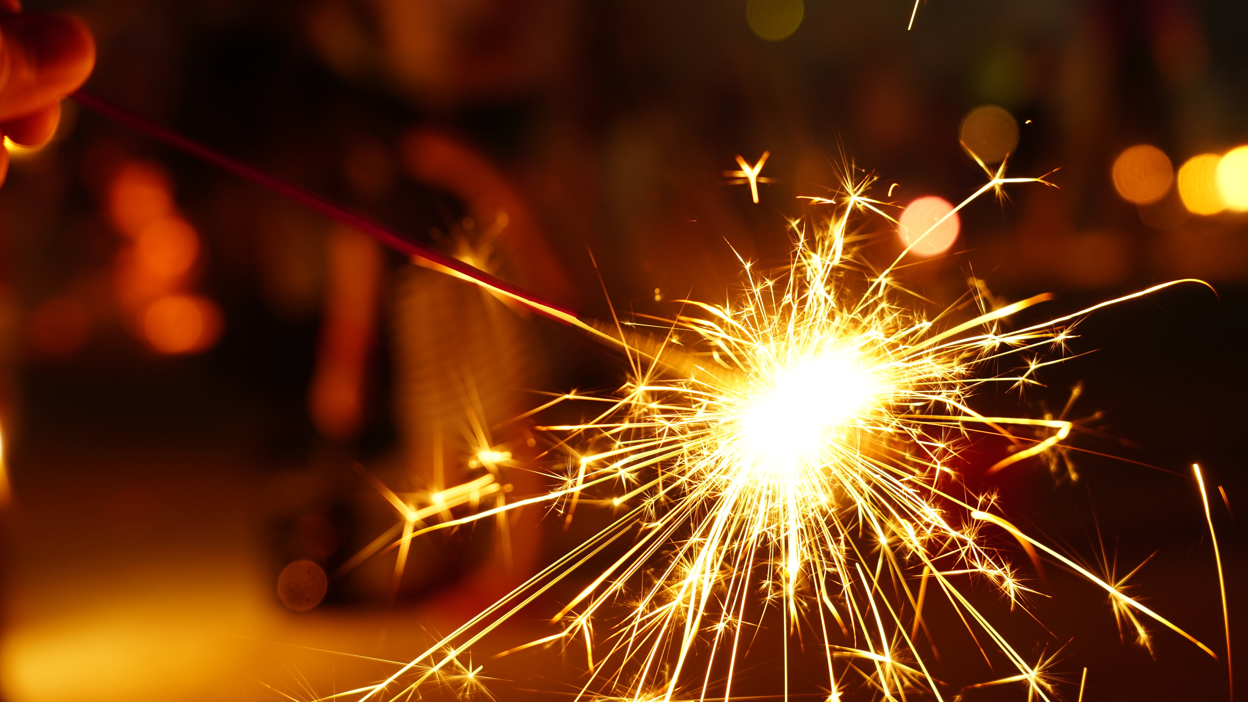 Hand-held fireworks as a special summer vacation plan bonus