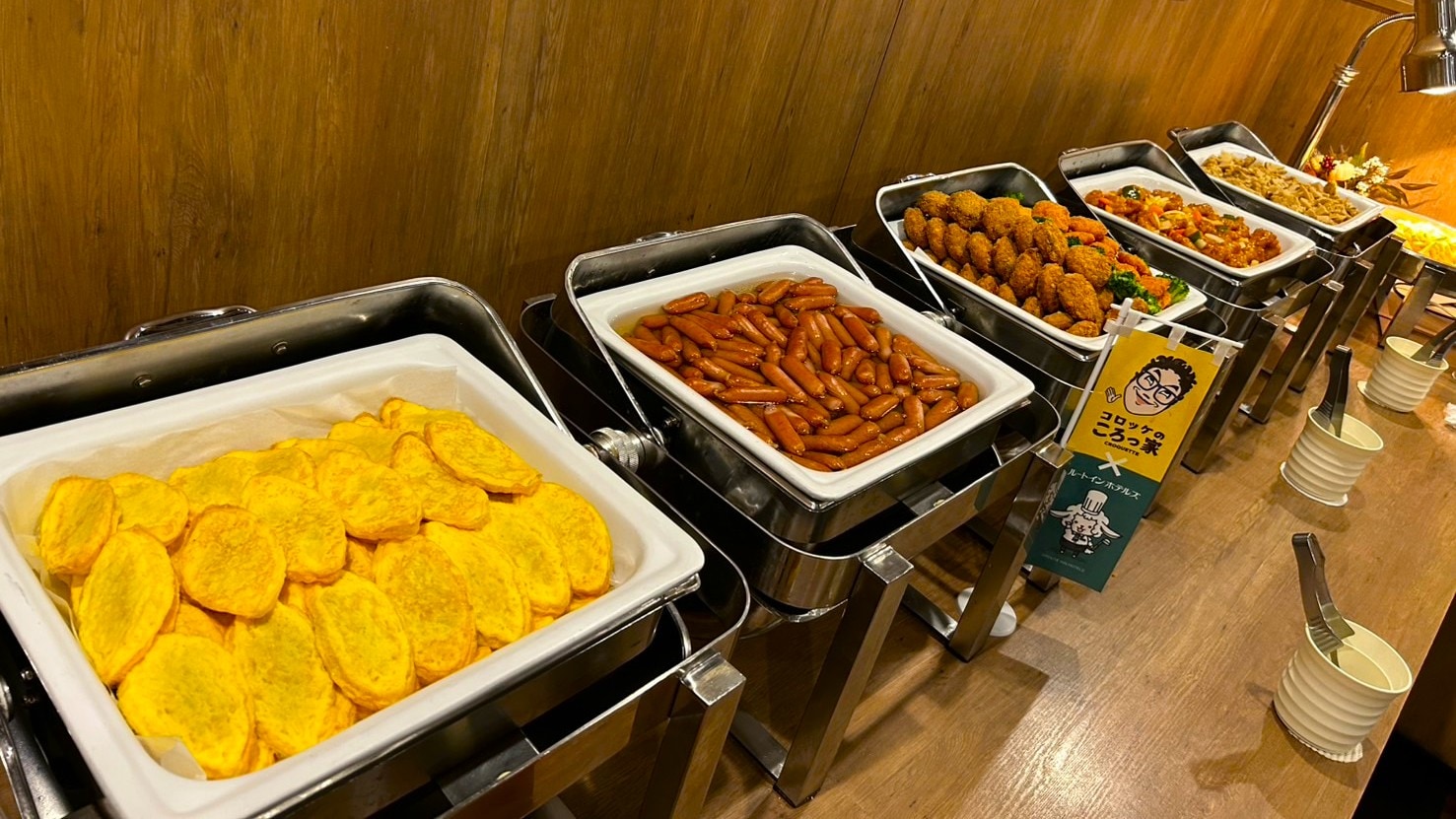 [Gratis] Sarapan prasmanan Jepang dan Barat dengan lebih dari 30 item: 6:30-9:00