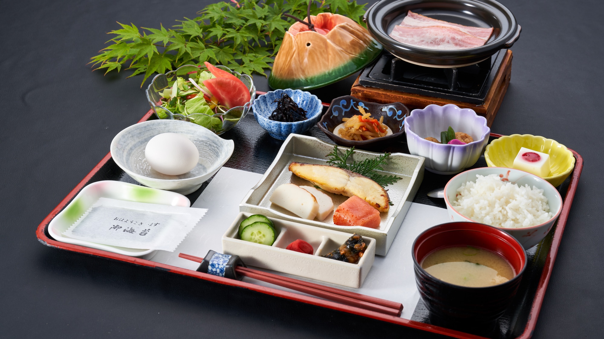 ・[Breakfast/Example] A breakfast that boasts rice cooked with spring water