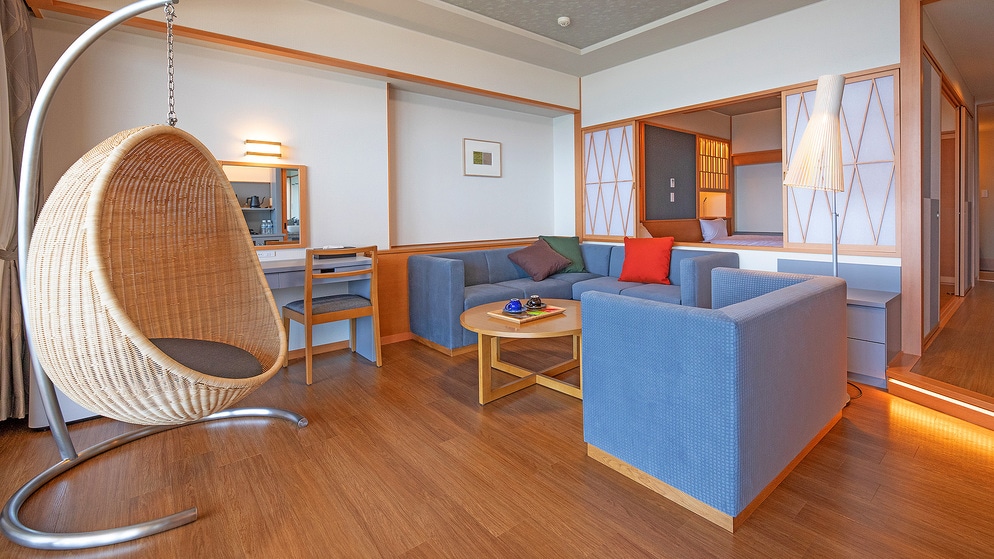 [Example of corner suite and suite room] Hammock and hanging chair