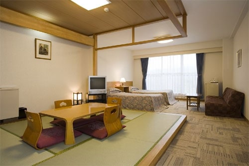 Japanese-Western style room with a view of Mt. Iwate
