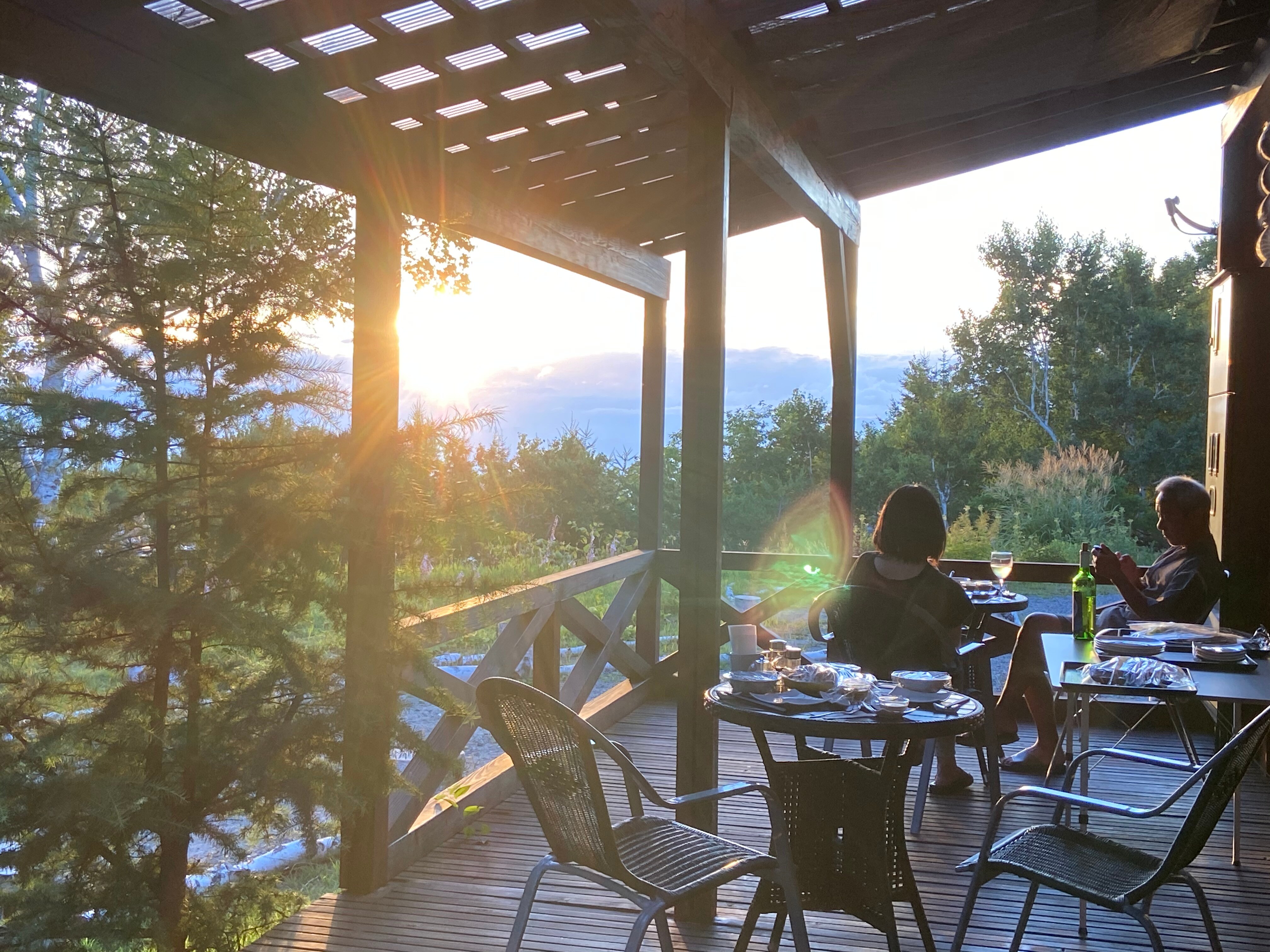 Japanese-style private deck