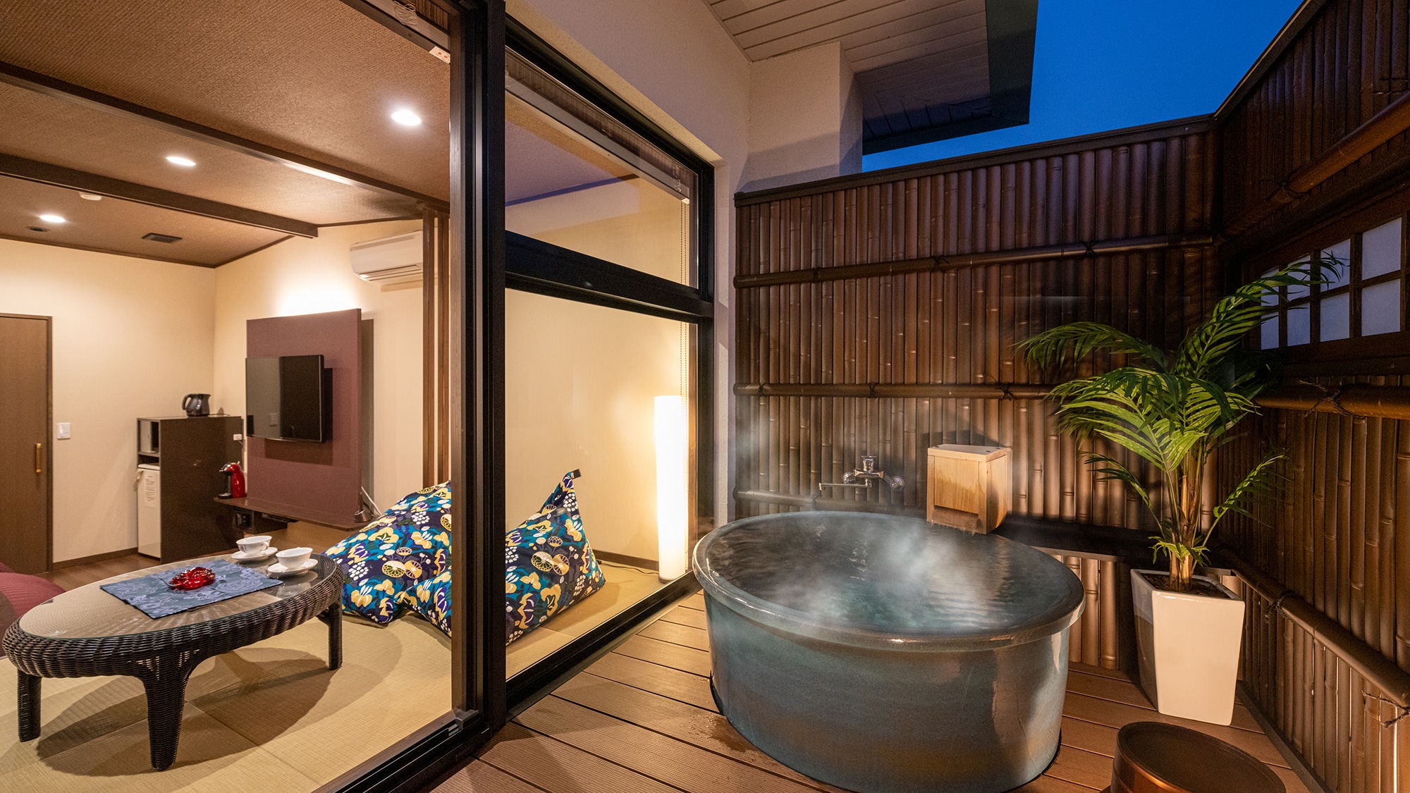 ■Renovated Japanese-Western style twin room "Izeki"■