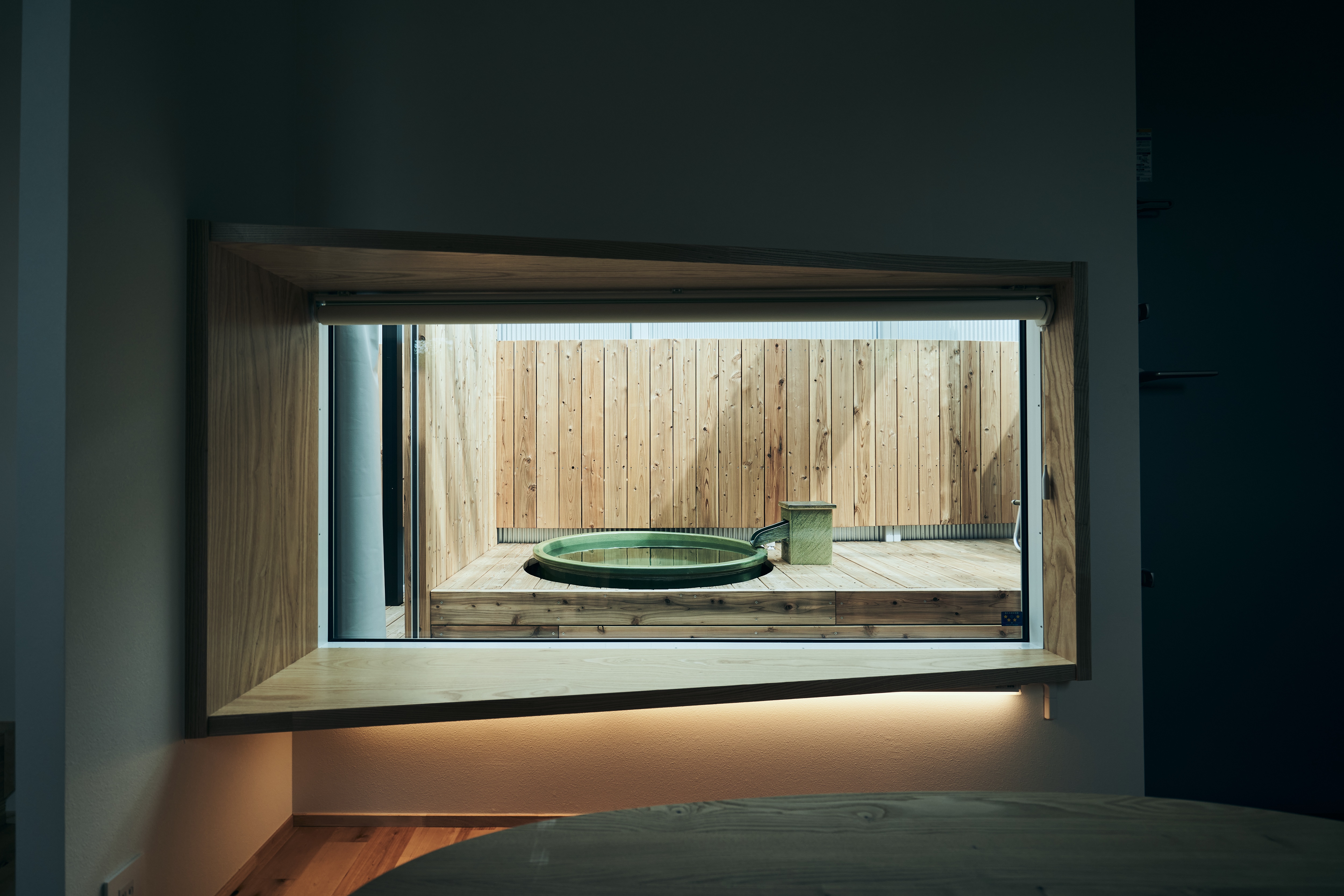 [Standard Villa -Spa-] Enjoy a relaxing space all to yourself in the open-air bath in your room.