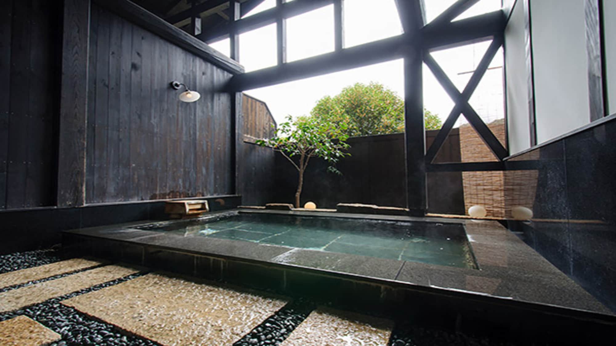 [Kuranoyu] Open-air bath