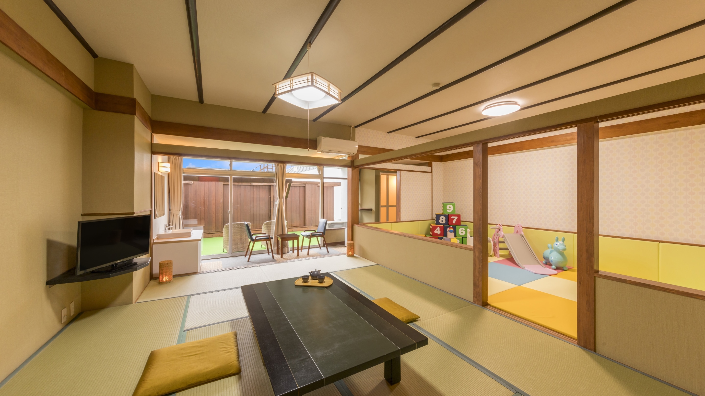 Kamar Anak Superior Bergaya Jepang *Contoh kamar tamu