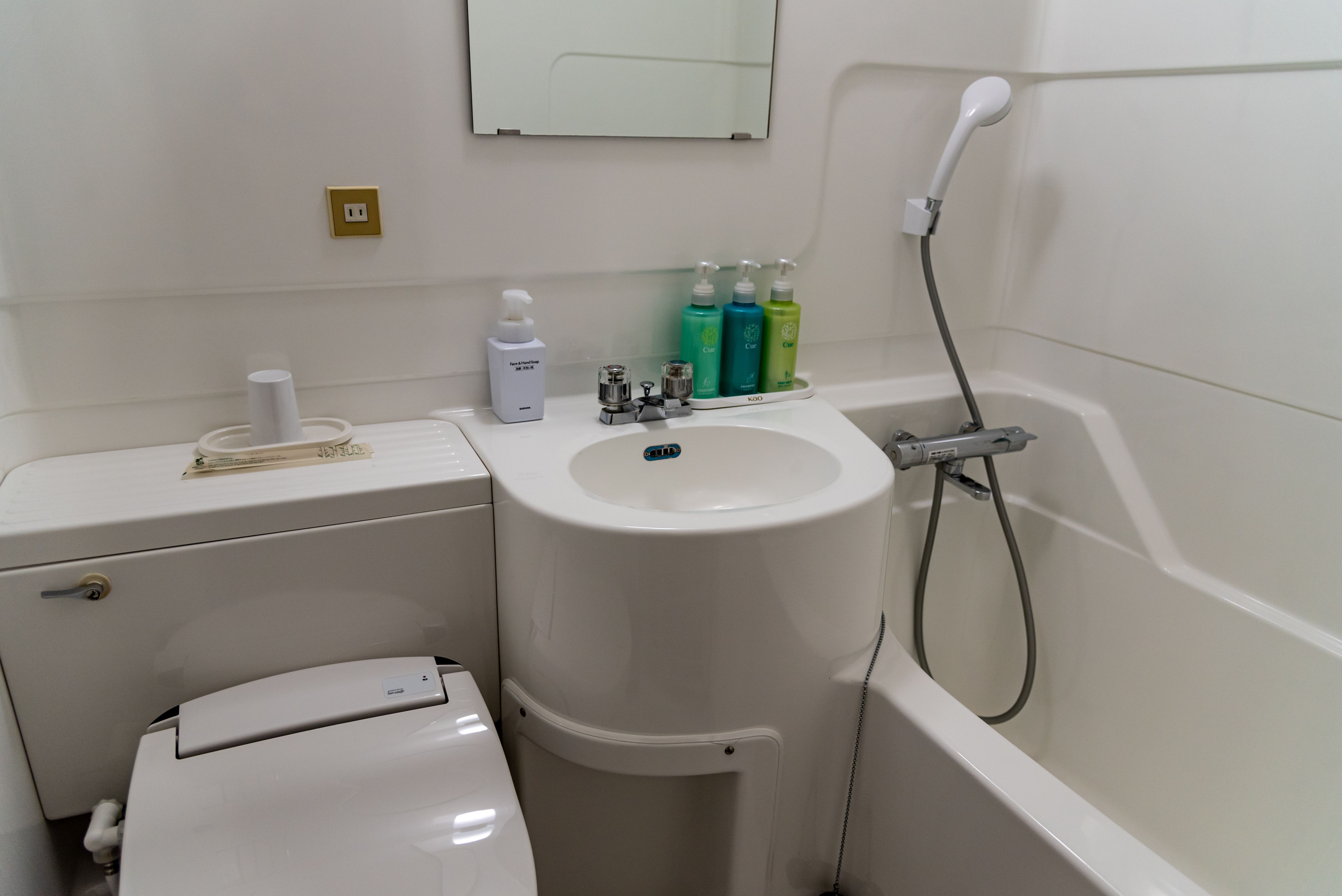 Bathroom (single room)
