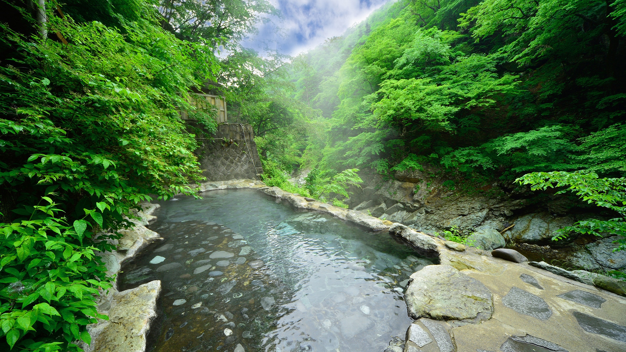 Open-air bath