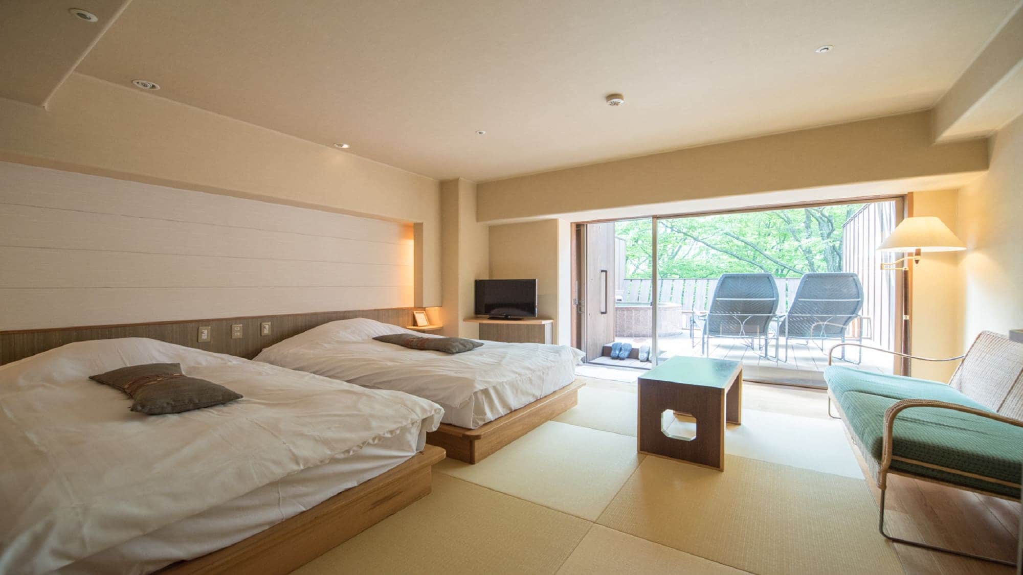  Twin room with open-air bath [Room 336]
