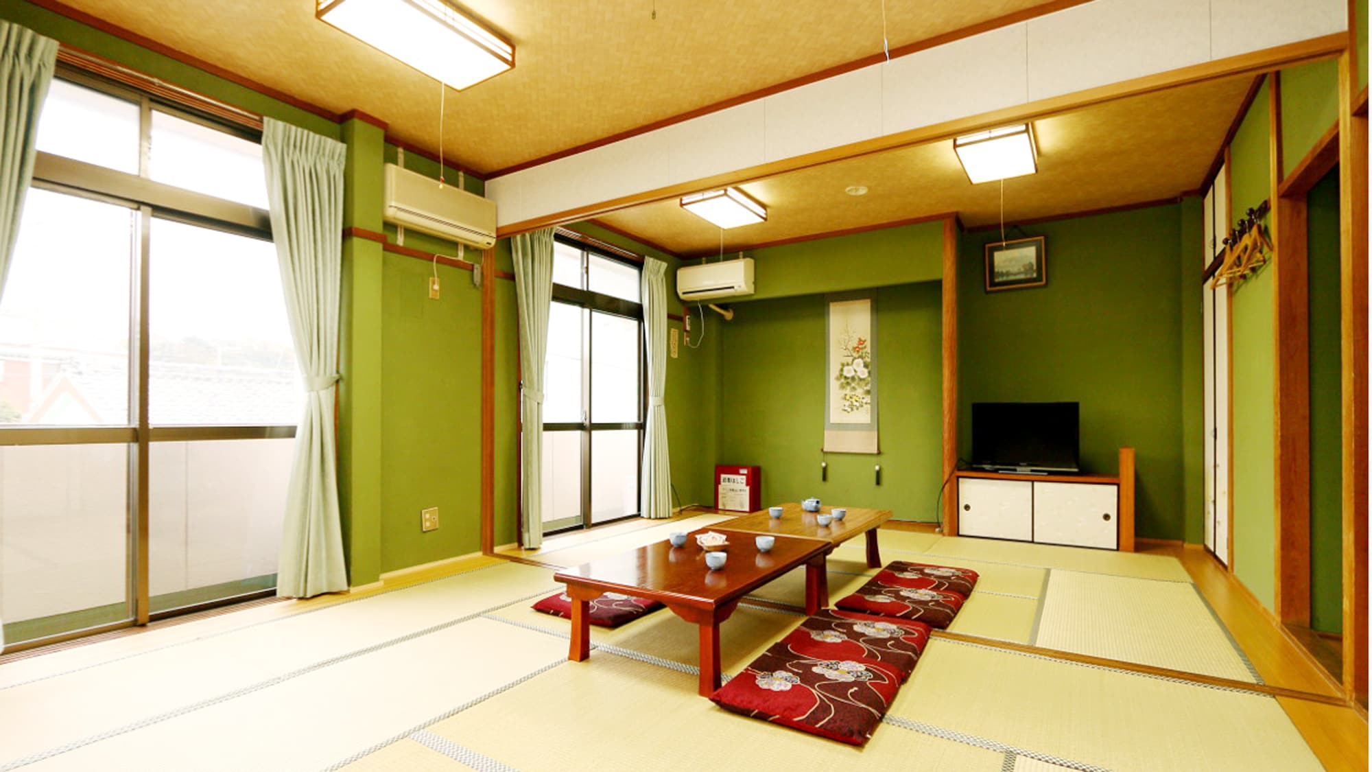 ◆Kamar bergaya Jepang yang luas dengan 15 tikar tatami◇Hingga 6 orang dapat menginap dalam satu kamar♪