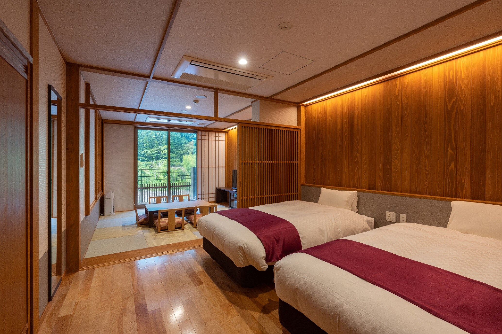 Kamar tamu Jepang dan Barat bebas rokok