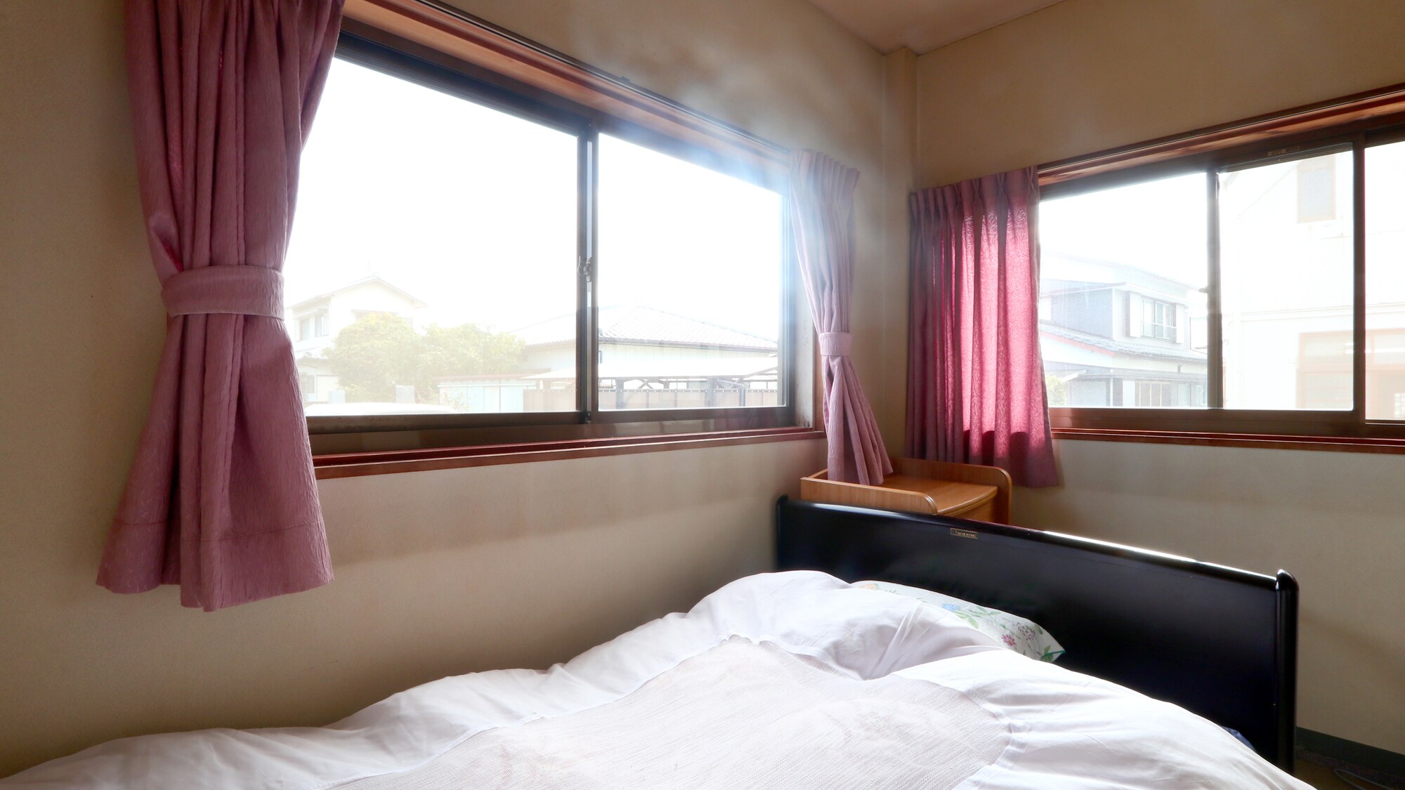 [Western-style room, single] Enjoy a relaxing stay in a single bed♪