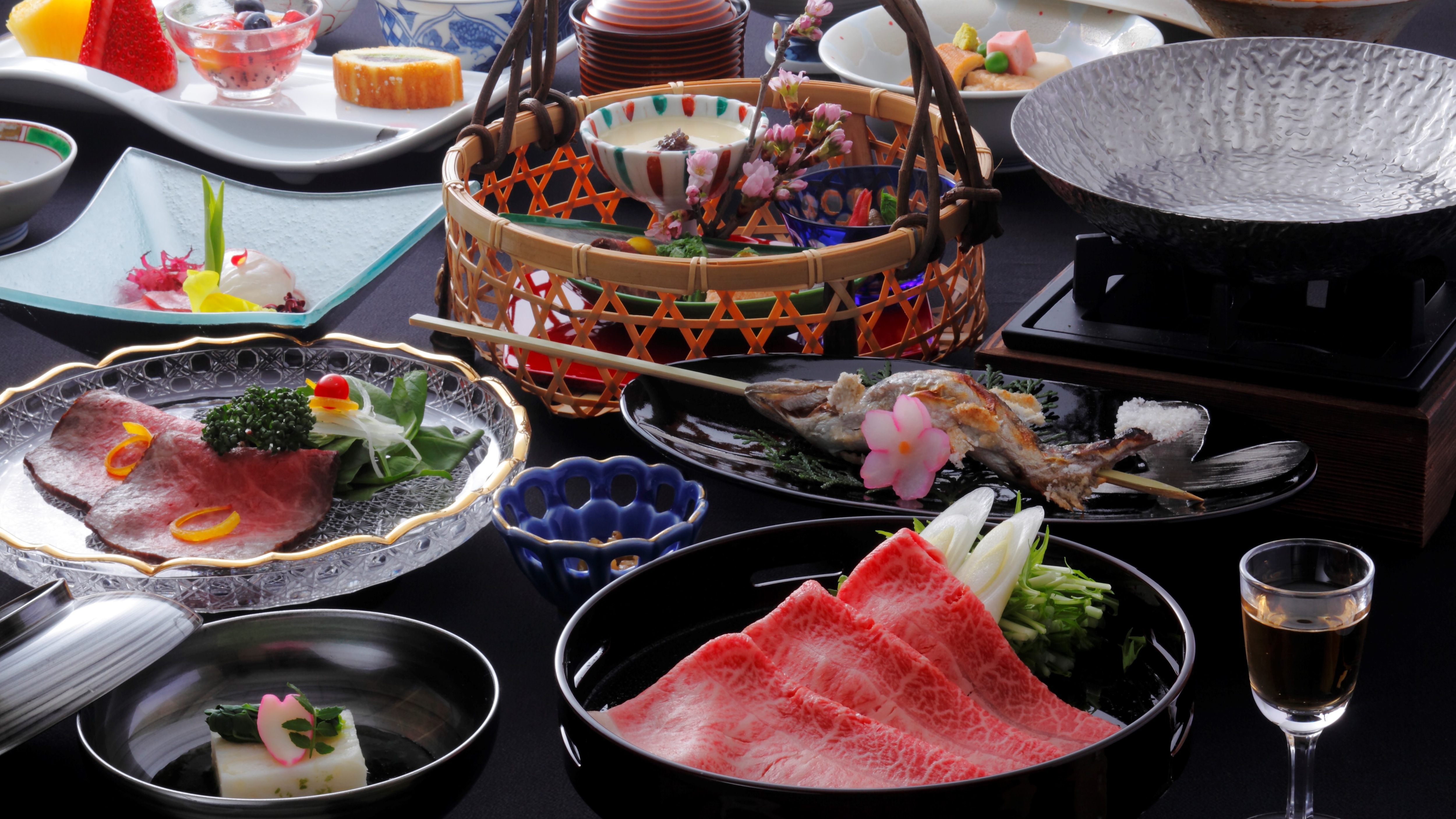 An example of Hida beef shabu-shabu banquet