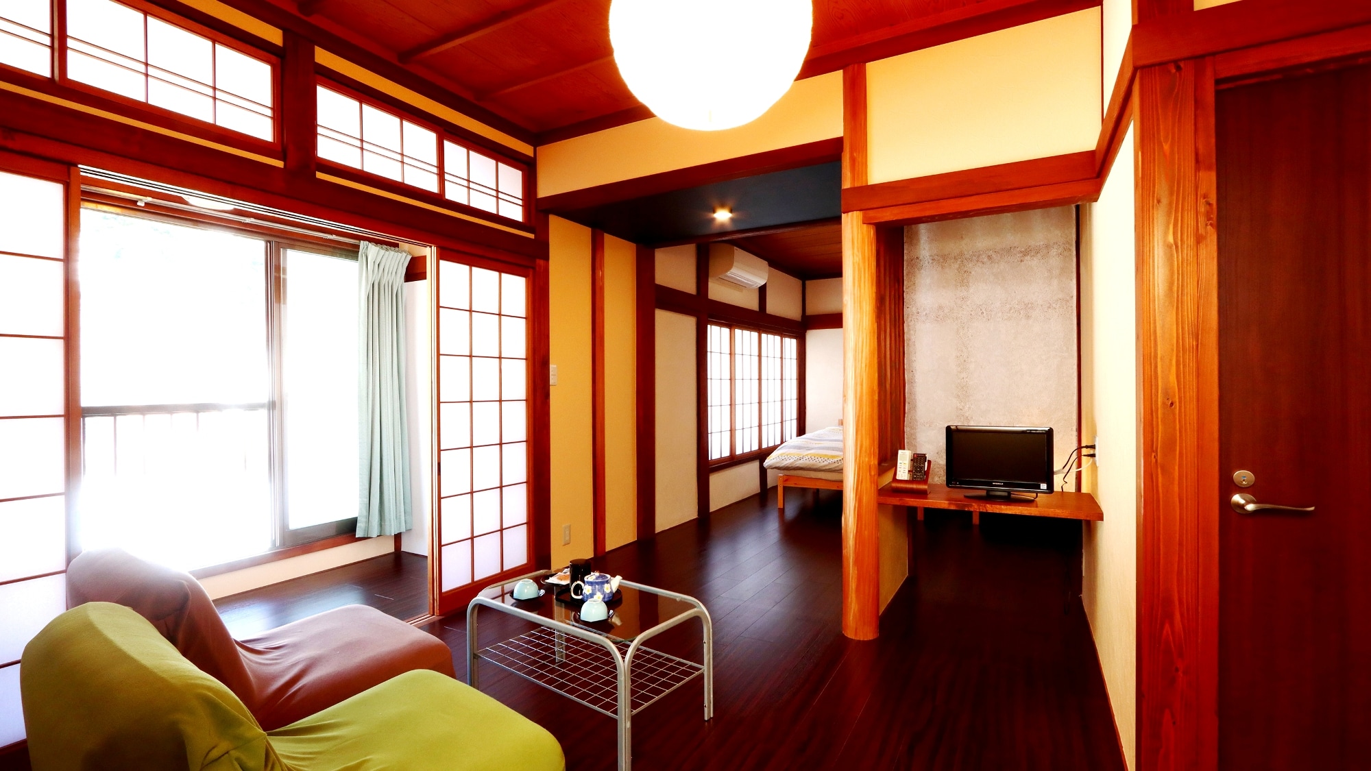 [Room] 201. This is a 1-room entrusted guest room.