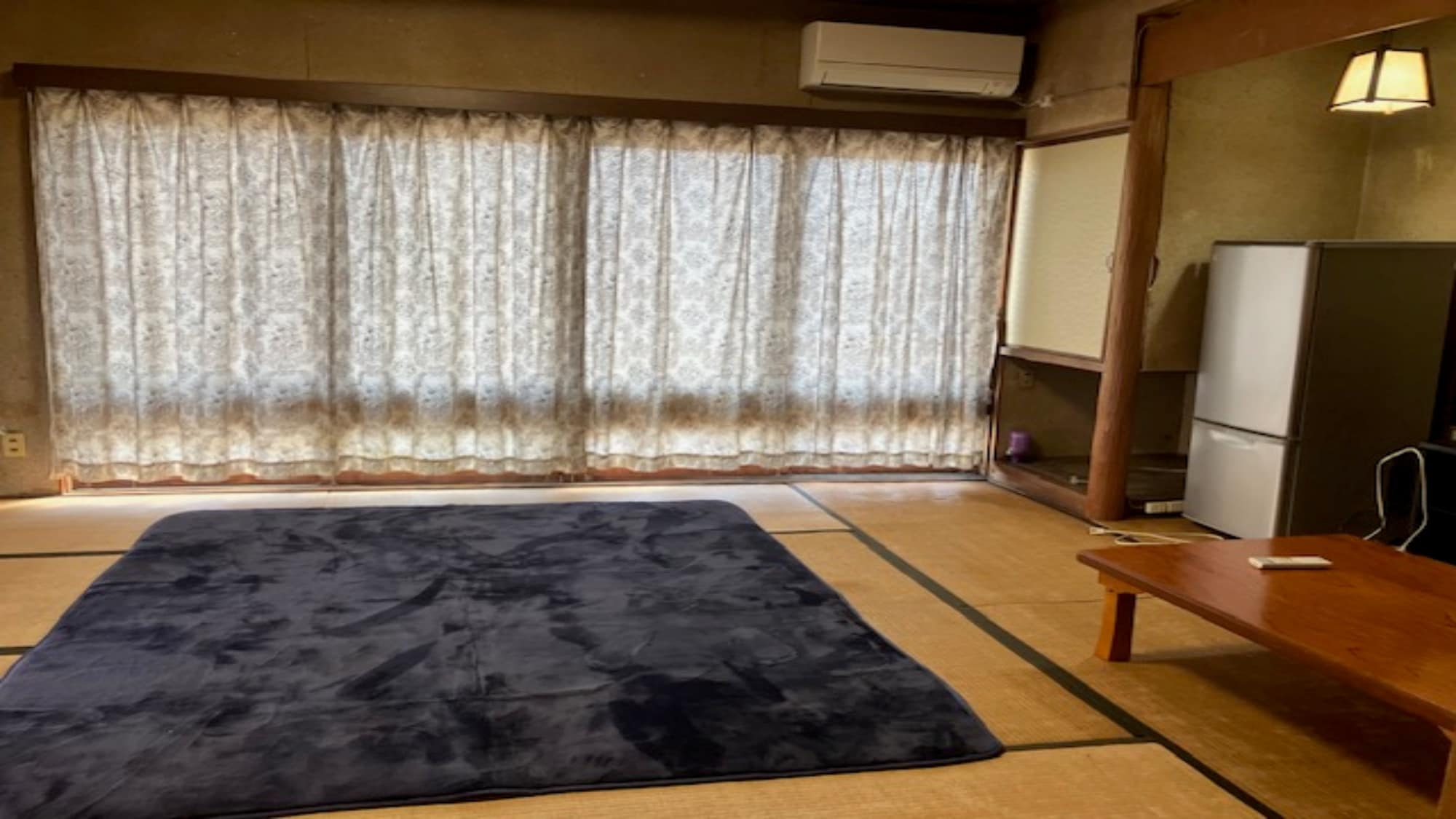 日式客房【枫叶房（略有瑕疵）】10张榻榻米（带卫生间）