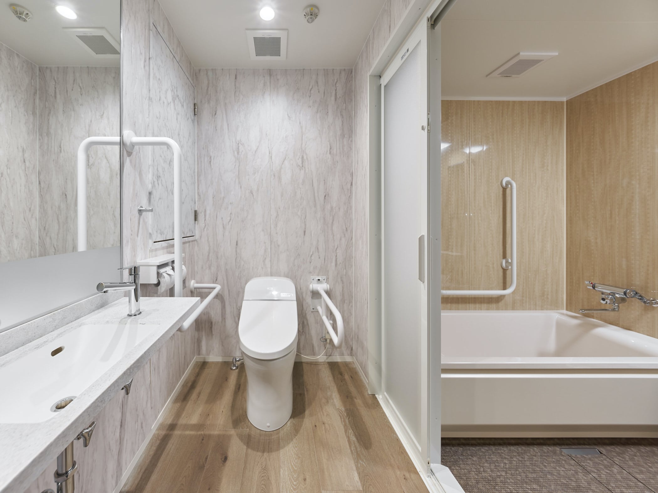 Chậu rửa mặt Universal Room 4:3