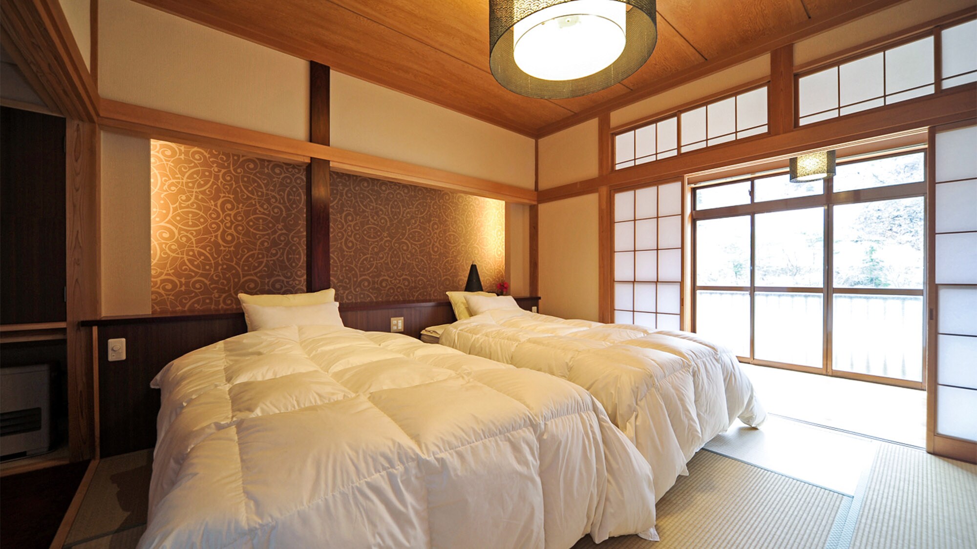 ・竹之庄：日式房间设有两张半双人床。