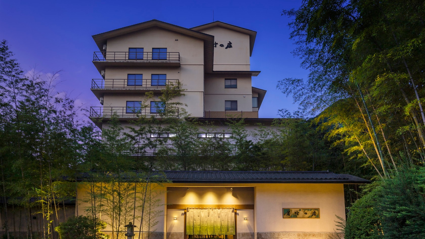 Exterior view at dusk