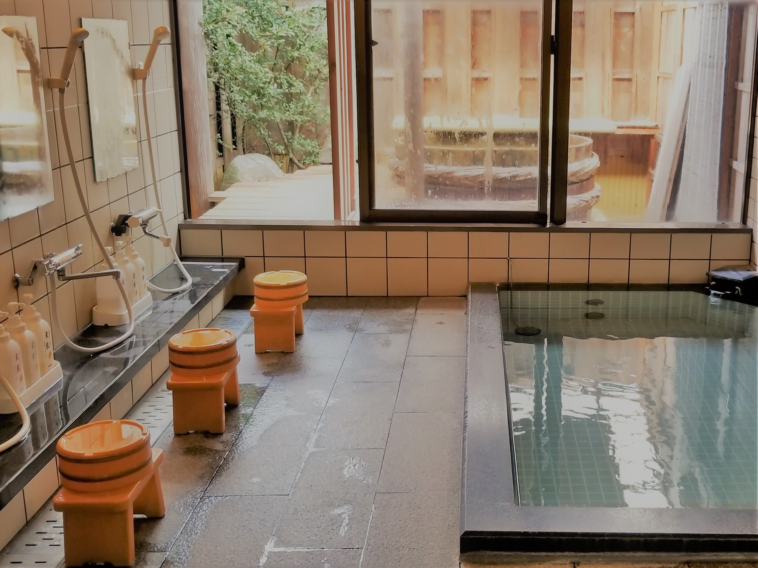 Indoor bath