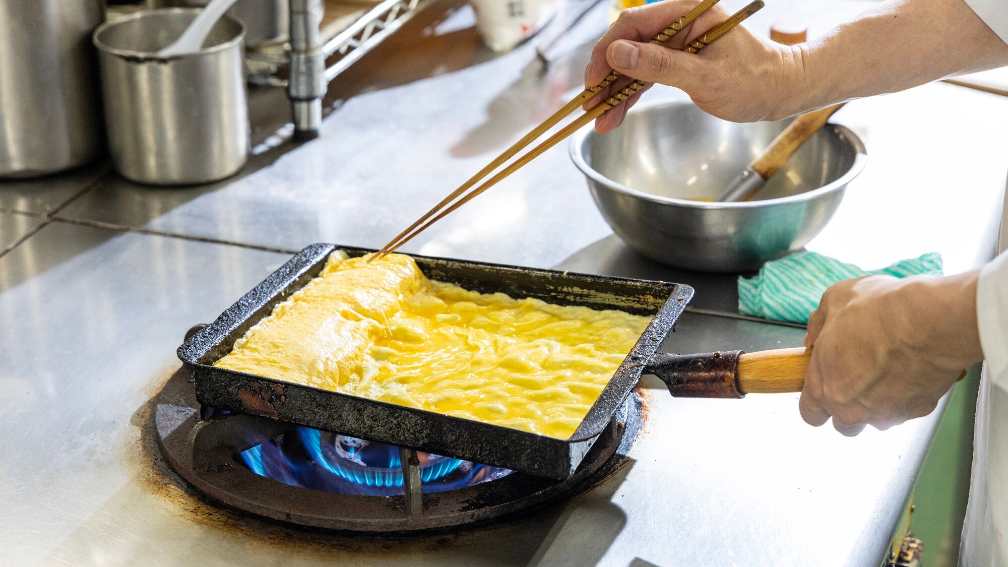 [Bữa sáng/Bữa tiệc buffet món nhỏ] Nướng thủ công mỗi sáng! Trứng cuộn mềm mịn và béo ngậy cũng rất được ưa chuộng.