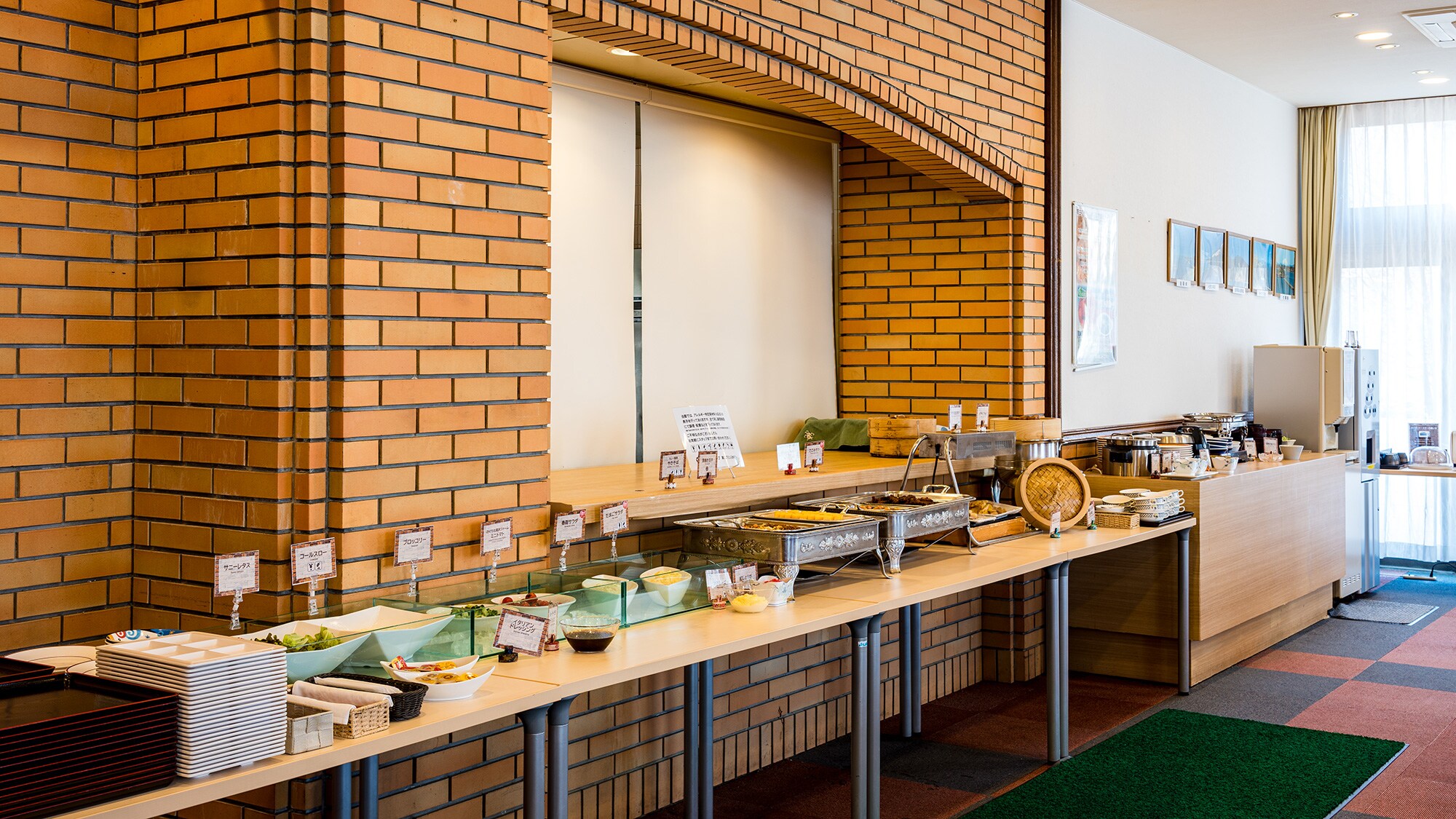 [Breakfast] A wide variety of options from Japanese to Western style. *Image