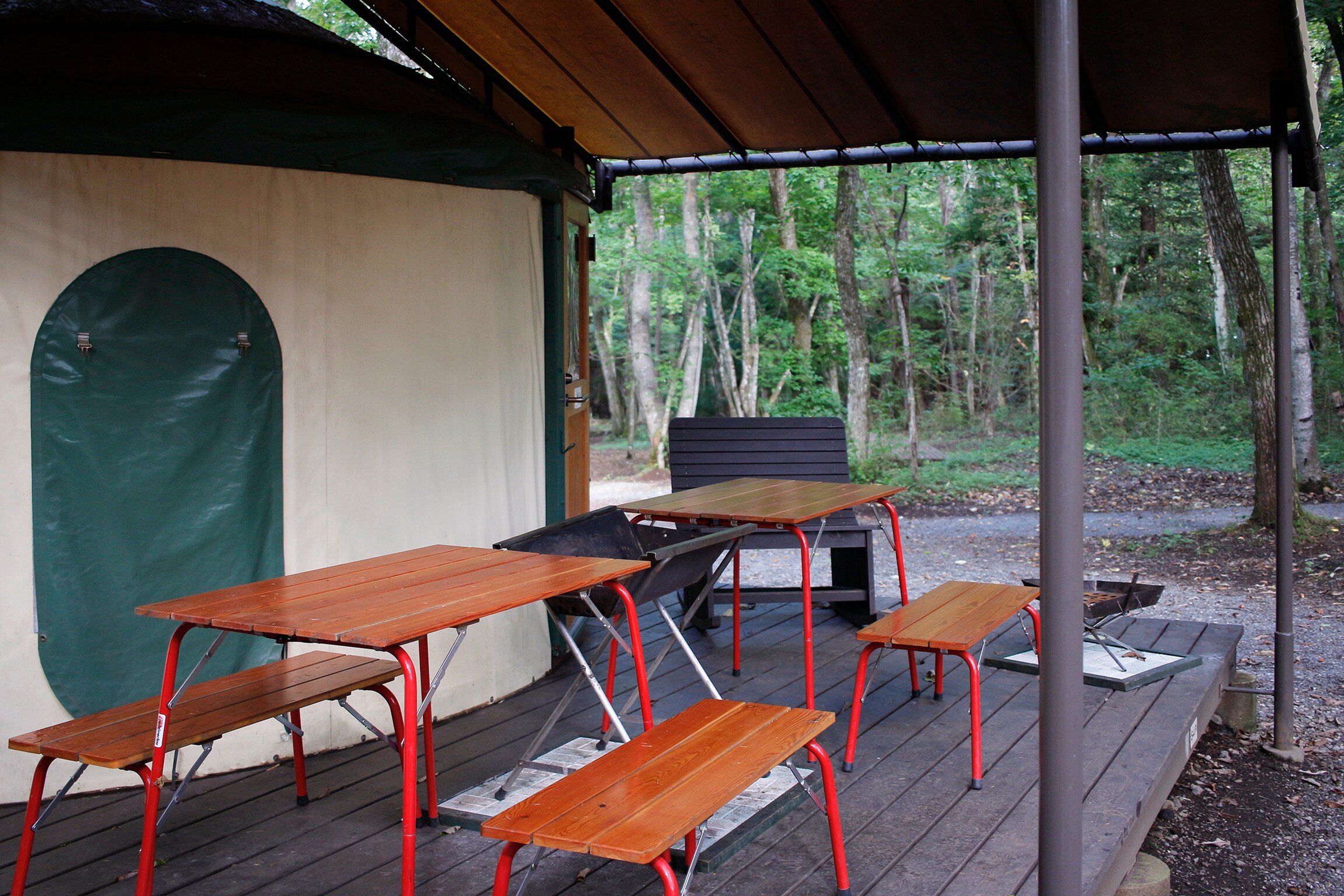 Cắm trại Rừng Yurt ③ Sàn