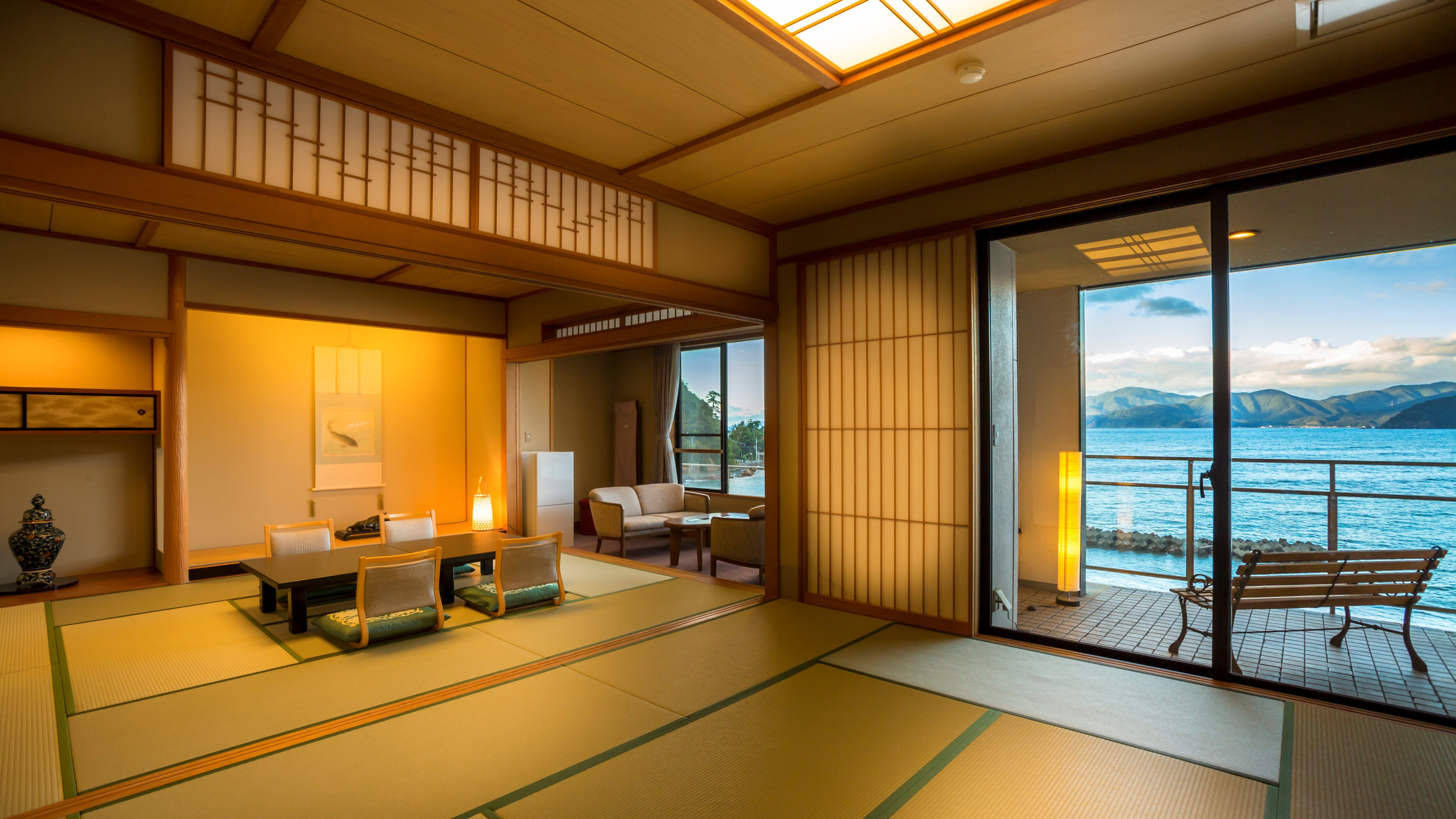 ≪Special room≫ Japanese-style room 10 tatami mats + 10 tatami mats + 3 tatami mats