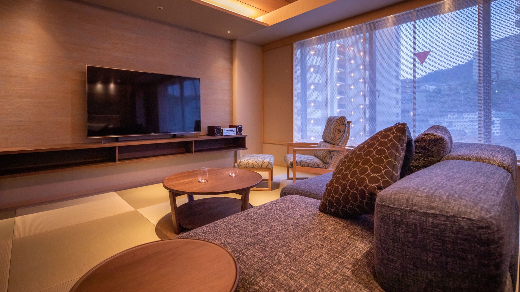 [Junior Suite with Jacuzzi] "CLIFFORD" 47 square meters