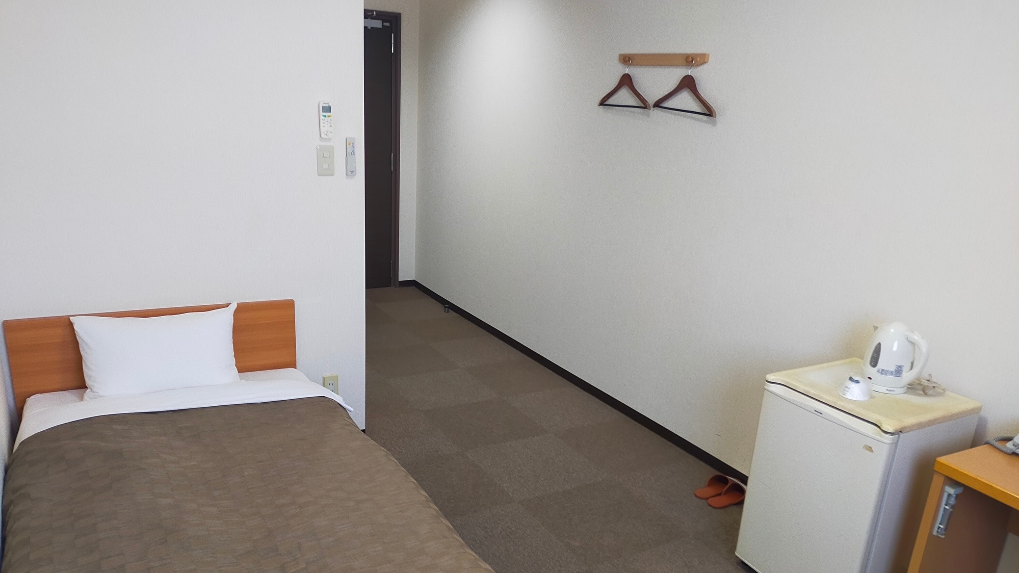 [Single: 10-13 square meters]