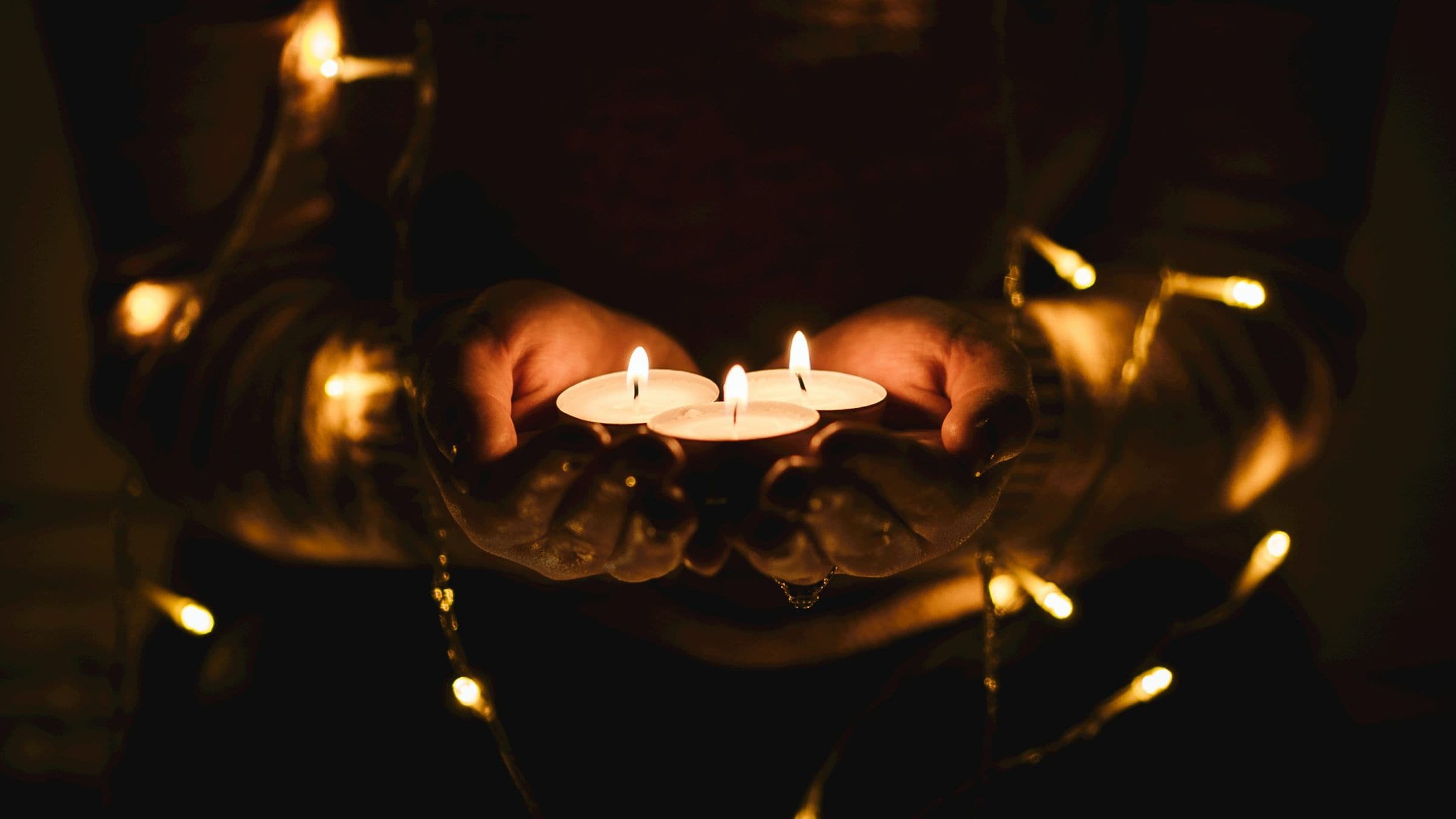 Make your special anniversary a moment that will last a lifetime.