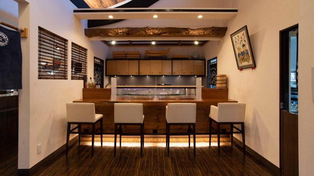 Kesennuma Shintomi Sushi interior