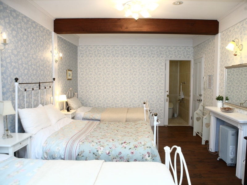 Room 1: Looking towards the bathroom from the bay window