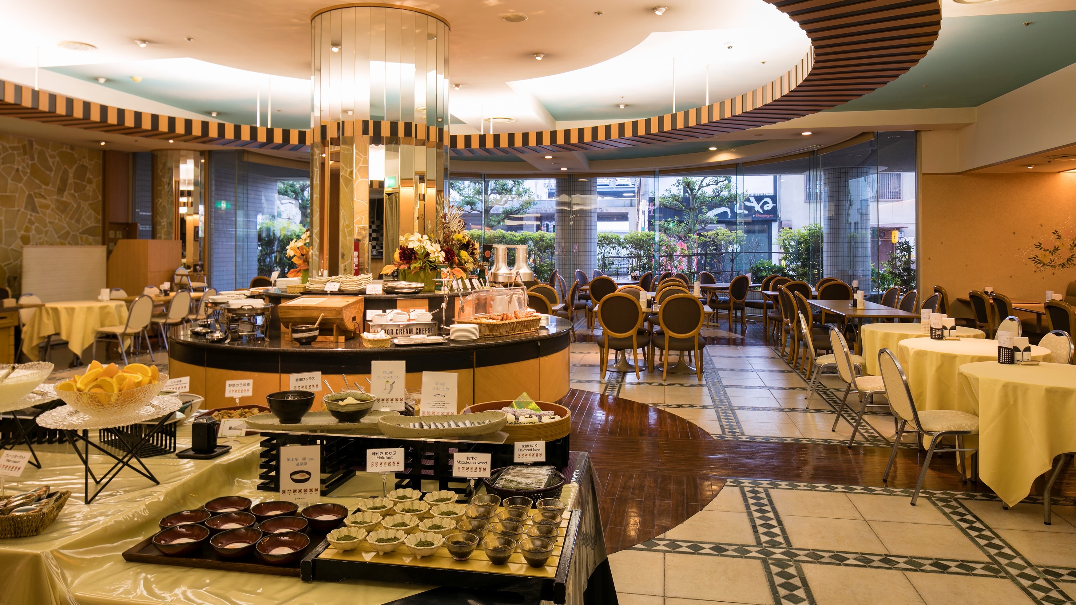◆ Full breakfast buffet ◆