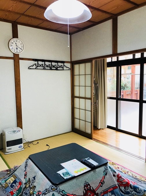 305room2.jpg